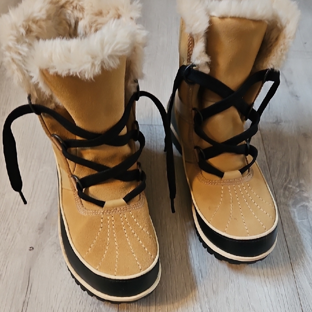 Sorel Cozy Tan and Black Winter Boots